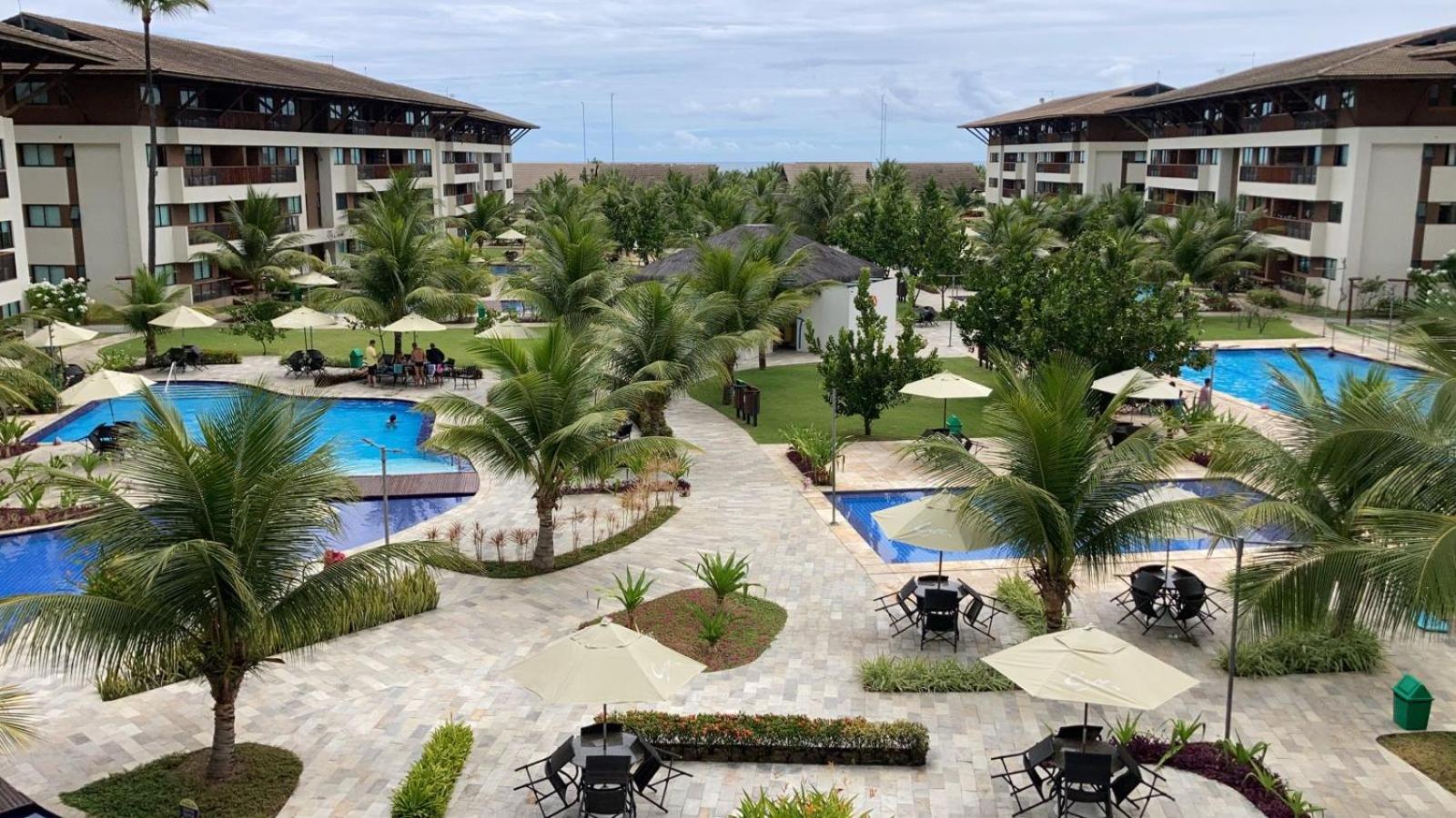 Resort Beira Mar Em Porto De Galinhas - Cupe Beach Living Porto de Galinhas Exterior photo